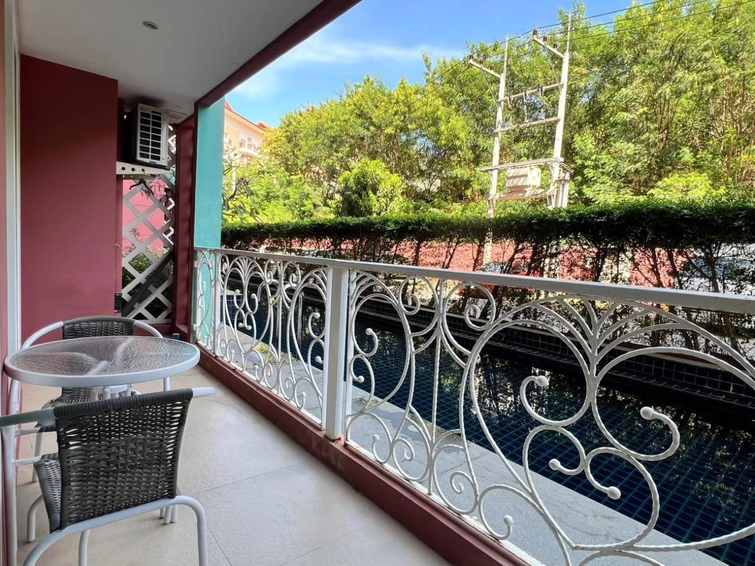 Grande Caribbean Resort Pattaja Kültér fotó